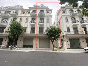 cho thuê liền kề vinhomes ocean park 2, 5 tầng, đã hoàn thiện nội thất cơ bản, nhà xây mới tinh