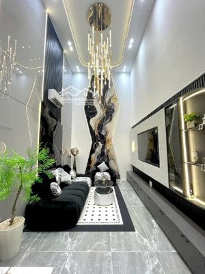 bán nhà đẹp full nội thất 4 tầng, đường quang trung, gò vấp, hẻm 6m, 40m2, nhỉnh nhẹ 6 tỷ