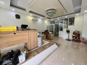 nhà đẹp phạm hùng - 1 hầm, 3 lầu, view công viên, gần phú mỹ hưng, quận 7, quận 8, quận 5