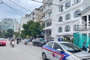 bán nhà mặt phố xuân diệu, dt 120m2 x 7 tầng , mặt tiền 8m, giá 70 tỷ.
