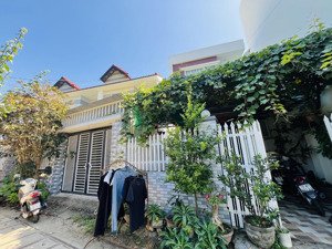 giá cực tốt cần tiền bán nhà 2,5 tầng hẻm ô tô cầu bè, vĩnh thạnh 95m2 đất chỉ 2,5 tỷ!