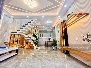 nhà đẹp ở ngay khu hoàng hoa thám - ga t3, (5 x 9m) 3 phòng ngủ , giá chỉ 6.35 tỷ tl