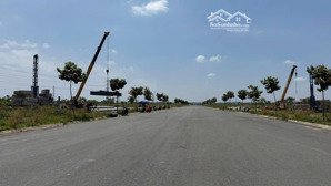 cần bán lô 80m 85m dự án đông bình dương