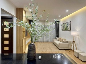 bán căn 3 phòng ngủ toà chcc lancaster núi trúc - giảng võ - ba đình