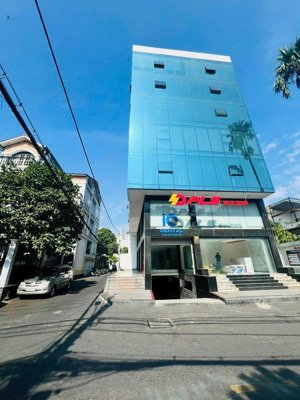 tòa building 2mt nguyễn huy tưởng, dt 12x20m, thuê 320tr/tháng vị trí siêu hiếm, 110 tỷ tl