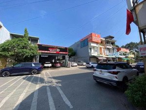 mặt tiền chu văn an thị trấn long thành , ngay bách hoá xanh . dt : 124m2 - giá 2 tỷ 220 !