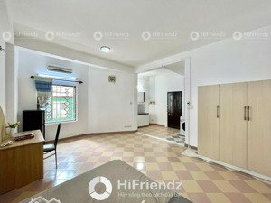phòng 40m2 tách bếp siêu thoáng - yên tĩnh ngay ngã 6 cộng hòa, có nhà xe rộng đúng hình đúng giá