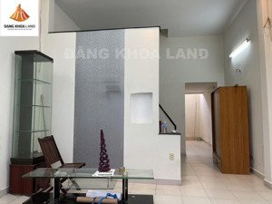 giá chỉ 3.8tỷ chủ ngộp cần bán nhanh nhà đường hồ văn tư, p.trường thọ, sát chợ thủ đức. hẻm ba gác