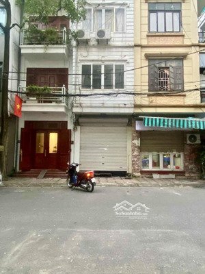cho thuê nhà riêng 42m2 x 6 tầng ở hoàng quốc việt, nghĩa tân, cầu giấy