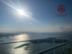 the ruby hạ long. căn góc tầng trung 2pn2vs lớn view full biển. 2pn đều có view biển. giá 2.6xtỷ