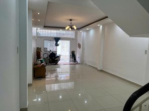 ngay công viên tầm vu - xe hơi ngủ nhà! hẻm nhựa 7m đinh bộ lĩnh 4x17m - trệt lầu mới. chỉ 8,7 tỷtl