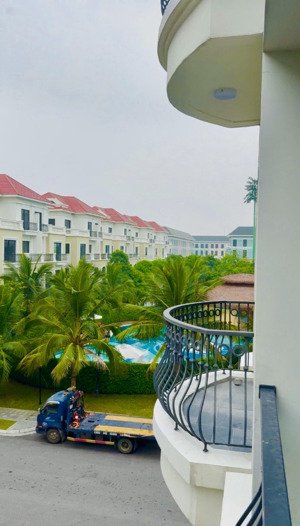 bán căn liền kề 70m² san hô vinhomes ocean park 2 vị trí đẹp, view công viên, bể bơi. giá 11 tỷ