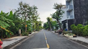 3 nền sổ đỏ khu c5 - 06 và c5 - 08 đương 49 và 51 - dt: 5x20m - gần trường học - khu thương mại