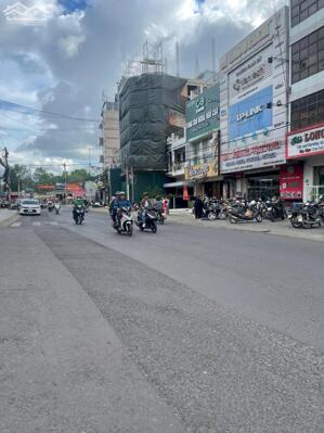 Đất 2 mặt tiền phố Bùi Thị Xuân, đầu Ngã 5 Đại học