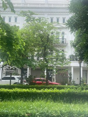 chính chủ bán liền kề louis đại mỗ 100m², xây 5 tầng, view vườn hoa giá thỏa thuận