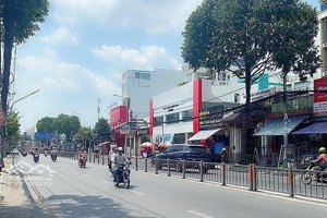 mặt tiền bạch đằng góc phan bội châu 4,3x22m 2 mặt tiền trước sau, hẻm sau 6m. trệt 3 lầu 20,5 tỷ