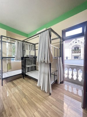 ktxgần trường đh sư phạm kỹ thuật cđ công thương ban công thoáng mát giá rẻ tại thảo nguyên xanh