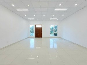 cho thuê nhà phố lakeview thủ thiêm 400m2 giá chỉ 95 triệu/tháng