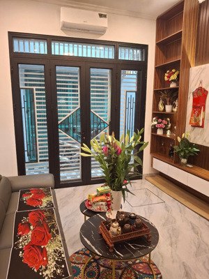 bán nhà chính chủ đường định công, 60m2, 4t, mt 4m, gần phố, ở sướng