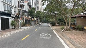 siêu phẩm biệt thự view thoáng vĩnh viễn, công viên trước mặt tại việt hưng