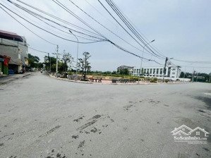 chính chủ gửi bán lô đất 100m2 x mt=mh 5,5m. giá đầu tư- đường thông - ô tô tránh