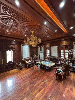 biệt thự siêu đẹp tại đằng hải- quận hải an . dt : 300m2 bìa nở hậu nội thất gỗ cao cấp