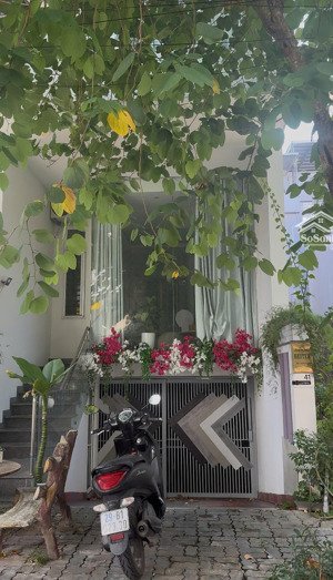 bán lô đất siêu đẹp vuông vức ngay vị trí trung tâm cách biển mỹ khê 2 phút đi xe diện tích 88,2m2