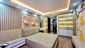 bán nhà tt bắc từ liêm- sát tt cầu giấy - mới đẹp - thang máy - gần ô tô -ngõ nông - ht phòng cháy