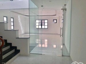 cho thuê nguyên sàn lầu 1 khu cityland gía rẻ