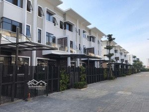 nhà phố đảo valora island mizuki park - khu compound an ninh
