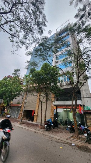 toà văn phòng 10 tầng - trung tâm quận thanh xuân - vỉa hè rộng