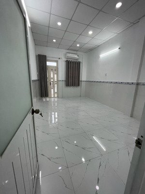 nhà mới hẻm 242/ bà hom, 3.5x13m nh 3.75m giá 4.7 tỷ