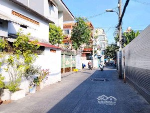 nhà cư xá bắc hải, phường 15, quận 10. diện tích 5.8m x 10m. kết cấu 3 tầng, giá 13 tỷ 2.