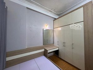 bán nhà dịch vọng hậu, ngõ thông tứ tung, 3 bước ra trường đh tc-nh, 36/40m2 x 5 tầng