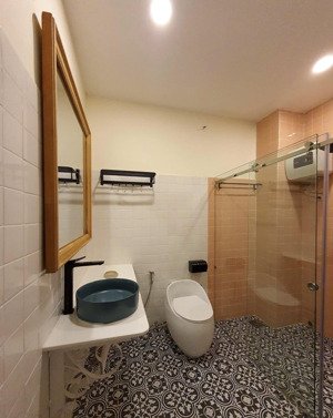 trung tâm q10 - thông tứ tung - 4 tầng - 30m2 - 6,6tỷ - ô tô cách nhà 5m