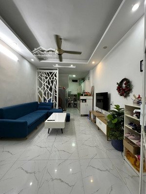 cho thuê nhà nguyên căn full nội thất, vào ở ngay