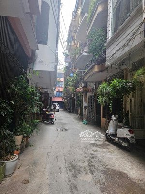 siêu phẩm hoàng cầu - vip đống đa - phân lô oto tránh - kinh doanh - 7tầng thang máy - 60m*7t !