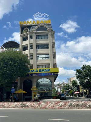 cần bán góc 2 mt lê trọng tấn dtcn: 8 x 13 kết cấu 4 tầng giá 39 tỷ 500 hdt 100tr/th