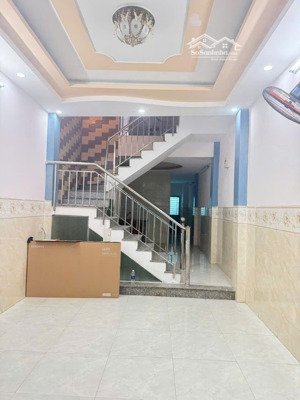 bán nhà 3 tầng 4pn kiệt hà bổng, trung tâm gần biển mỹ khê. ngay đường võ văn kiệt