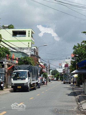 nhà 5 tầng giá tốt - 207 m2, có thang máy - mặt tiền kinh doanh đường thông phước long b, q. 9