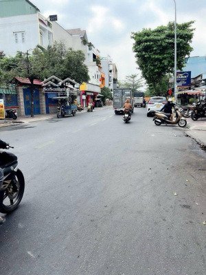 nhà 2 tầng gò dầu - tân phú - gần aeon mall - hẻm 4m - 56m2 - 4*14m - sát mặt tiền - gần chợ