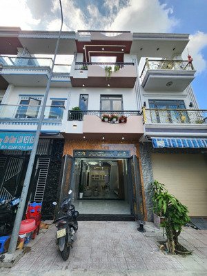 bán nhà mới 1t2l 4x15.7m hoàn công, đường n1 kdc lê phong bình chuẩn 1, full nội thất