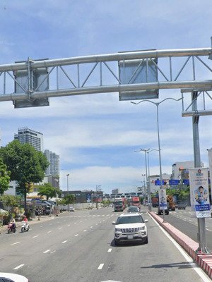 chủ cần bán gấp nhà 4 tầng đường ngô quyền, sơn trà giá 9 tỷ hơn