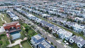biệt thự song lập 8x20m ngay dãy hồ bơi khu 3 giá 5.3 tỷ full nội thất 3pn cho thuê ngay được