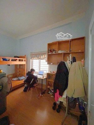 bán nhà văn hương , đống đa, ô tô đỗ cửa, gần phố , lô góc , 50m2 , 4 tầng, 4.25m , giá 7.9 tỷ