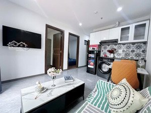 cho thuê căn 2 ngủ 1 khách ở đặng tiến đông, đống đa. gần thái hà,tây sơn,công đoàn.