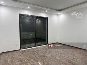 cho thuê nhà liền kề đã hoàn thiện 2 tầng giá chỉ 6 triệu/tháng