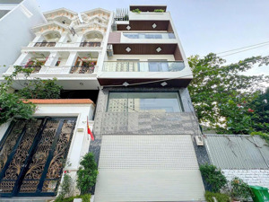 duy nhất 1 căn v.i.p 31/3c hoàng hoa thám, p12, q.tb giá 30tr