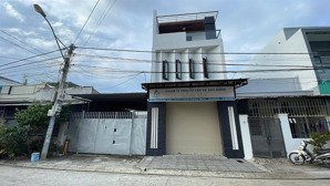 bán nhà tđc thủy tú 1 trệt 3 lầu đường rộng 10m thuận lợi kinh doanh