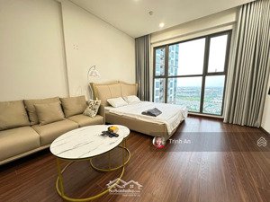 cần bán gấp căn studio view sông full đồ chỉ 2,45 tỷ